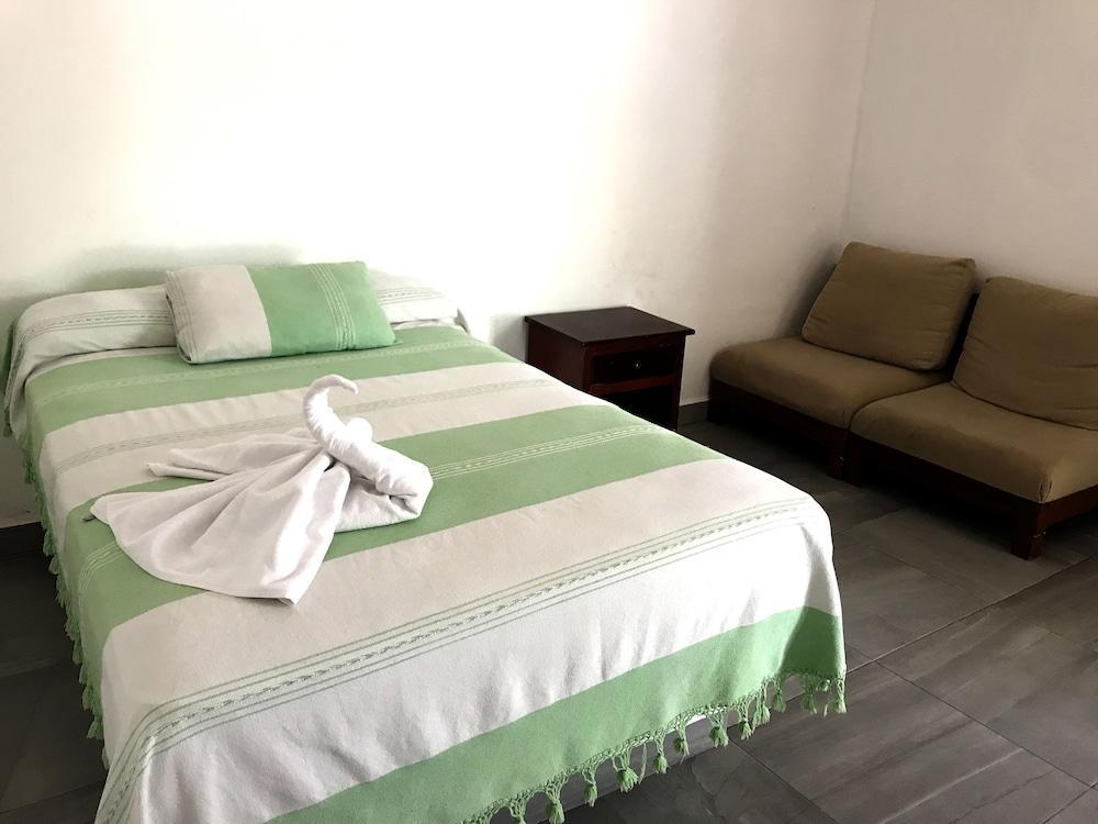 Hotel Villas San Ignacio Плая-дель-Кармен Экстерьер фото